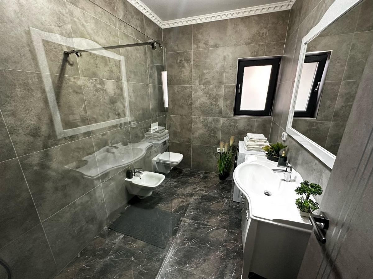 Villa Casa Anastasia à Oradea Extérieur photo