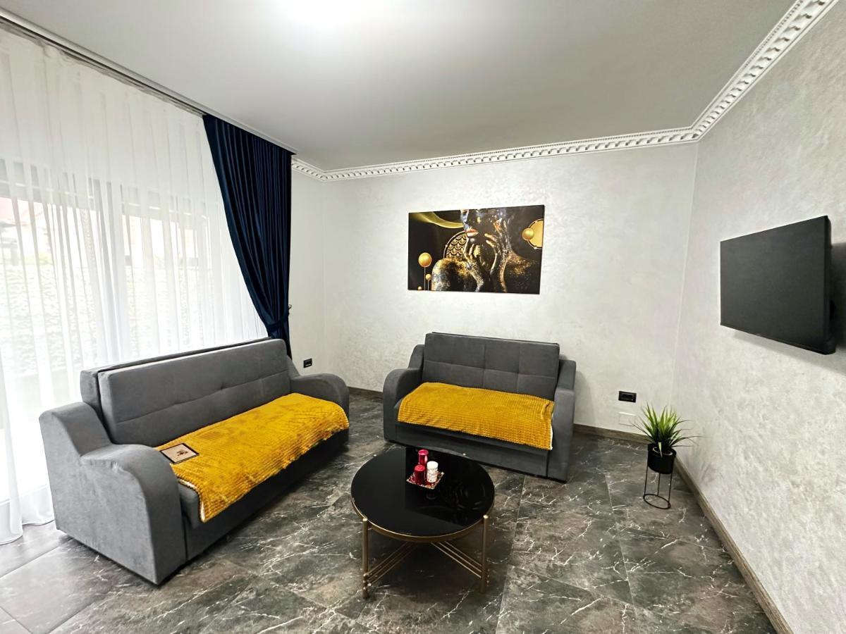 Villa Casa Anastasia à Oradea Extérieur photo